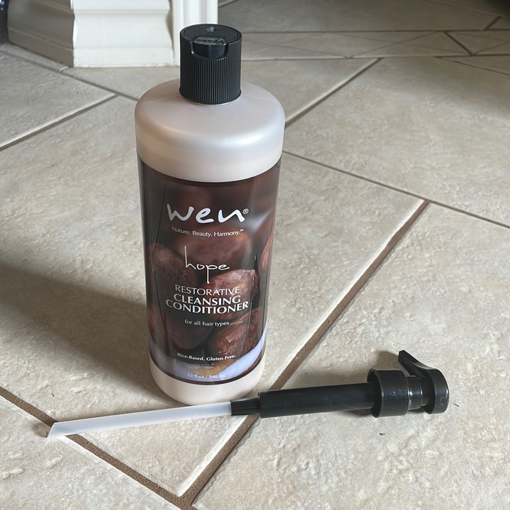 New unopened! Wen ‘ hope ‘ restorative cleansing conditioner 32 oz